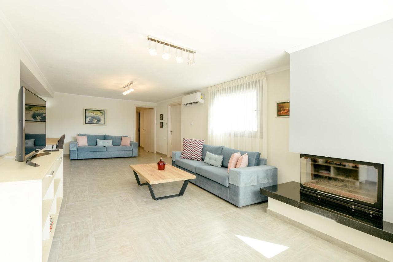 W1 Rooms Καβάλα Εξωτερικό φωτογραφία